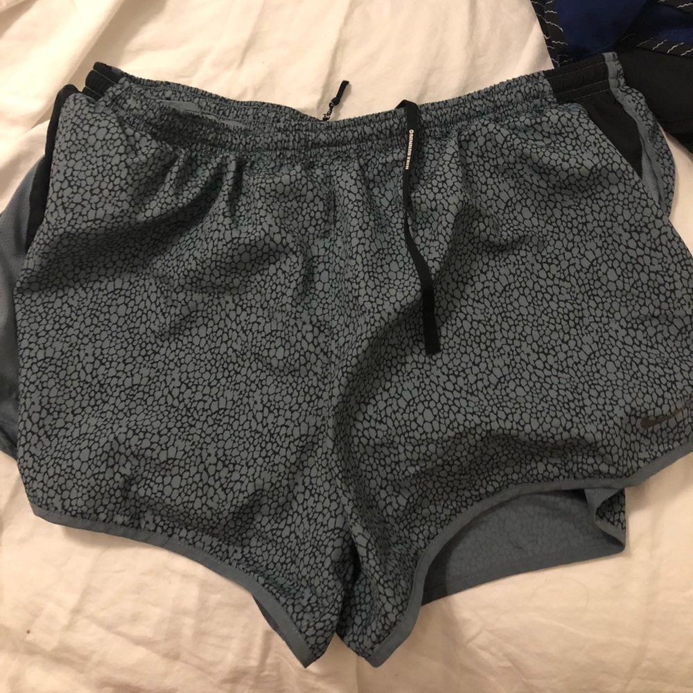 black and grey nike shorts